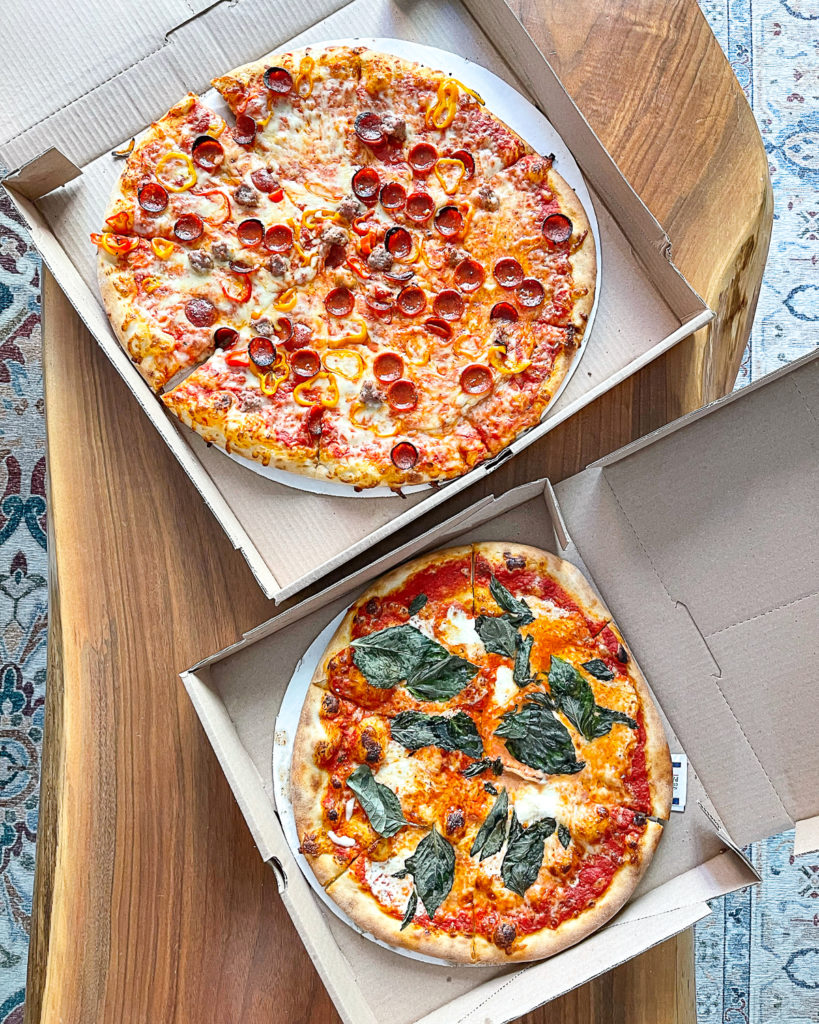 A breakdown of where to find the best pizza in Chicago based on neighborhood and pizza style.